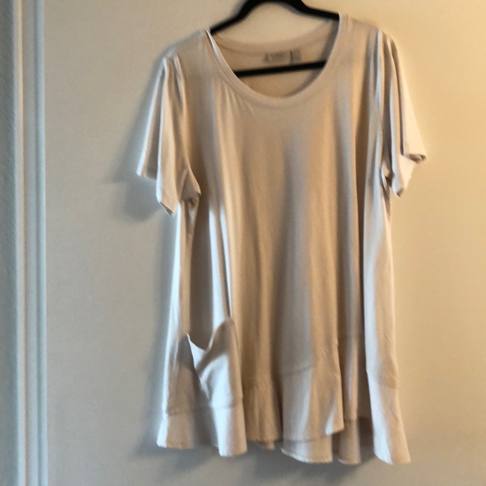 Logo short sleeve knit top with asymmetric hem